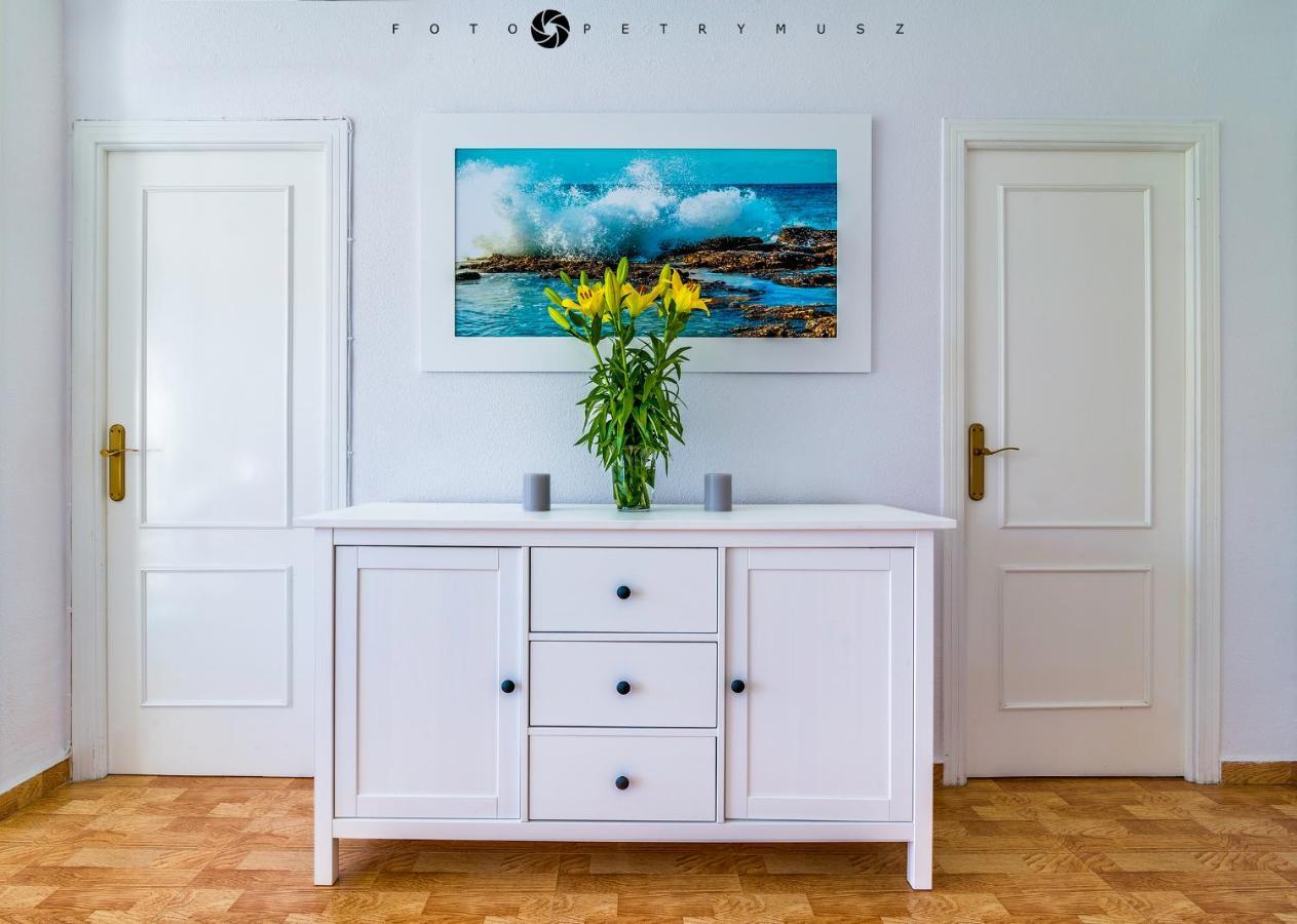 108 Apartament Fabulus Torrevieja Eksteriør bilde
